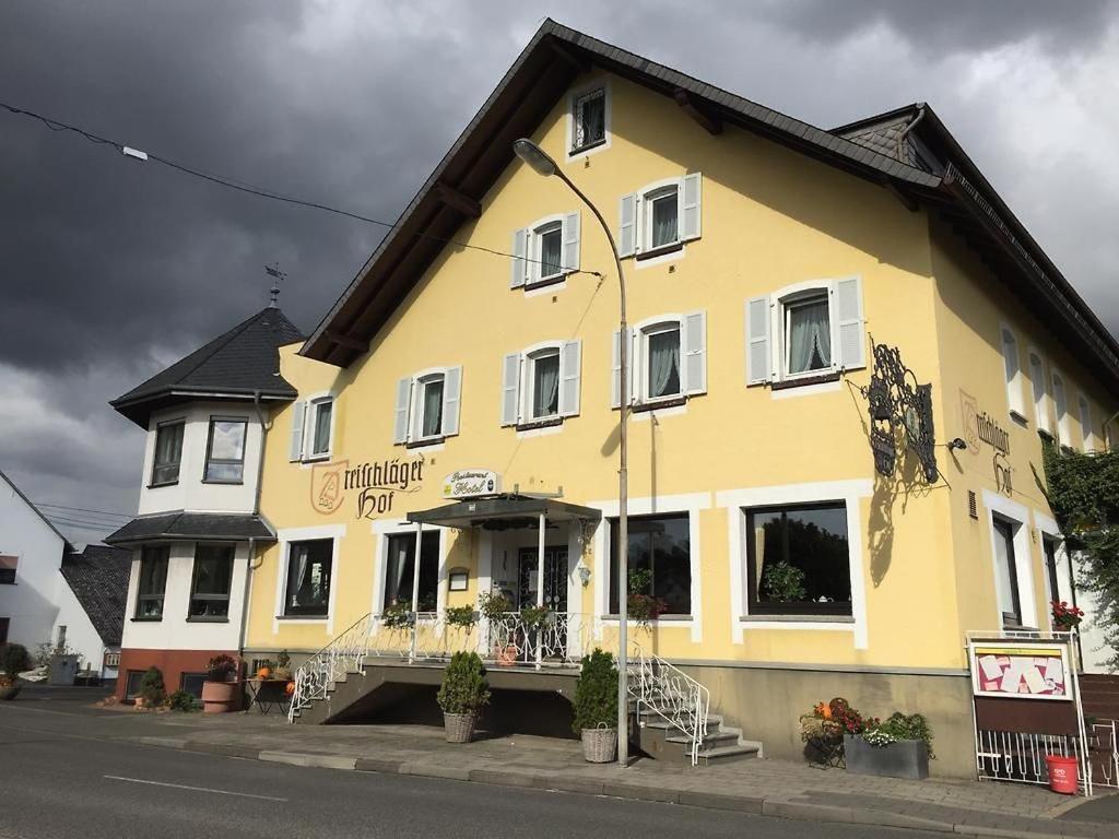 Dreischlaeger Hof Hotel Neustadt  ภายนอก รูปภาพ